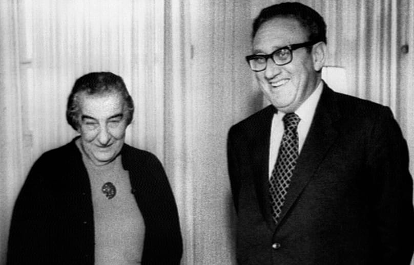 Golda Meir izraeli miniszterelnök és Henry Kissinger amerikai külügyminiszter, 1973
