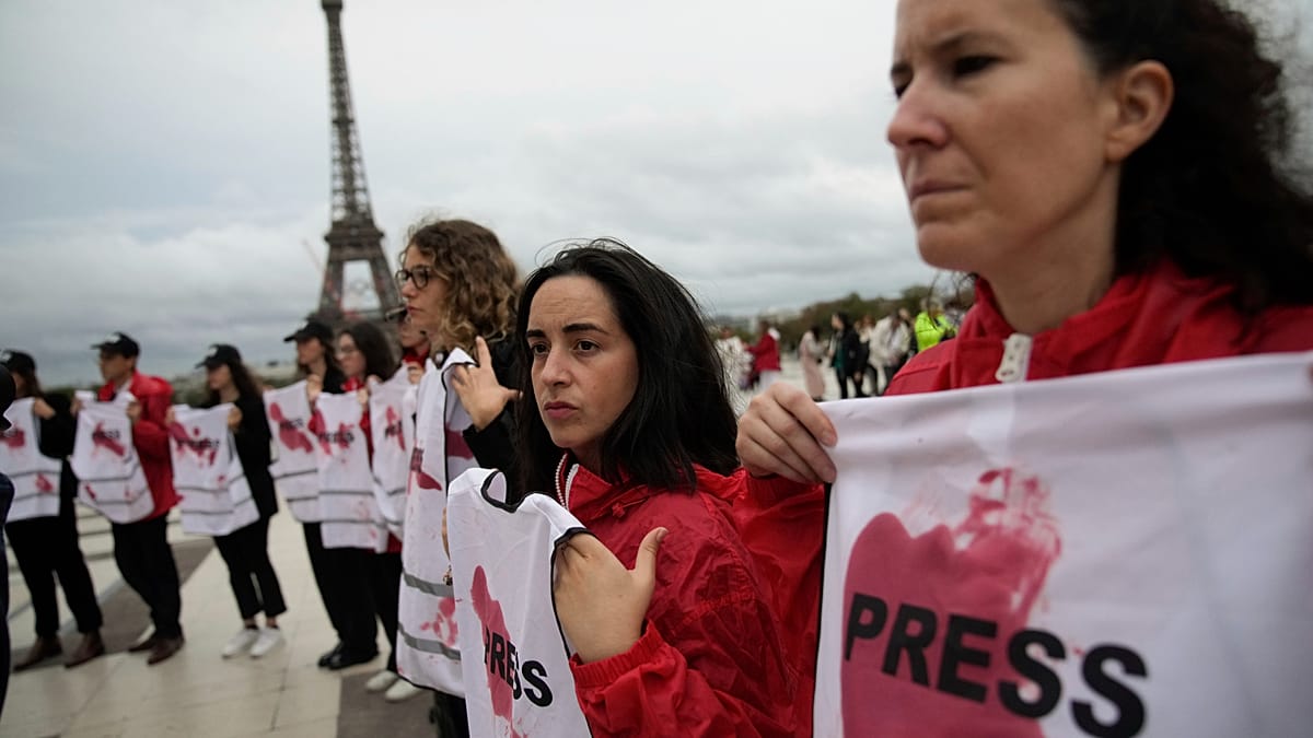 Número de países que forçam jornalistas ao exílio duplica em 5 anos, segundo RSF
