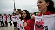 ARŞİV: RSF üyeleri, Paris’te İsrail-Hamas çatışmasını takip ederken hayatını kaybeden gazetecileri andı. / 26 Eylül 2024 Perşembe