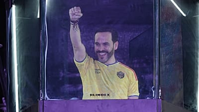 اِسپری‌یه‌جا، نامزد ریاست‌جمهوری، در بارانکیلا کلمبیا، یکشنبه ۲۱ ژوئن ۲۰۲۶.