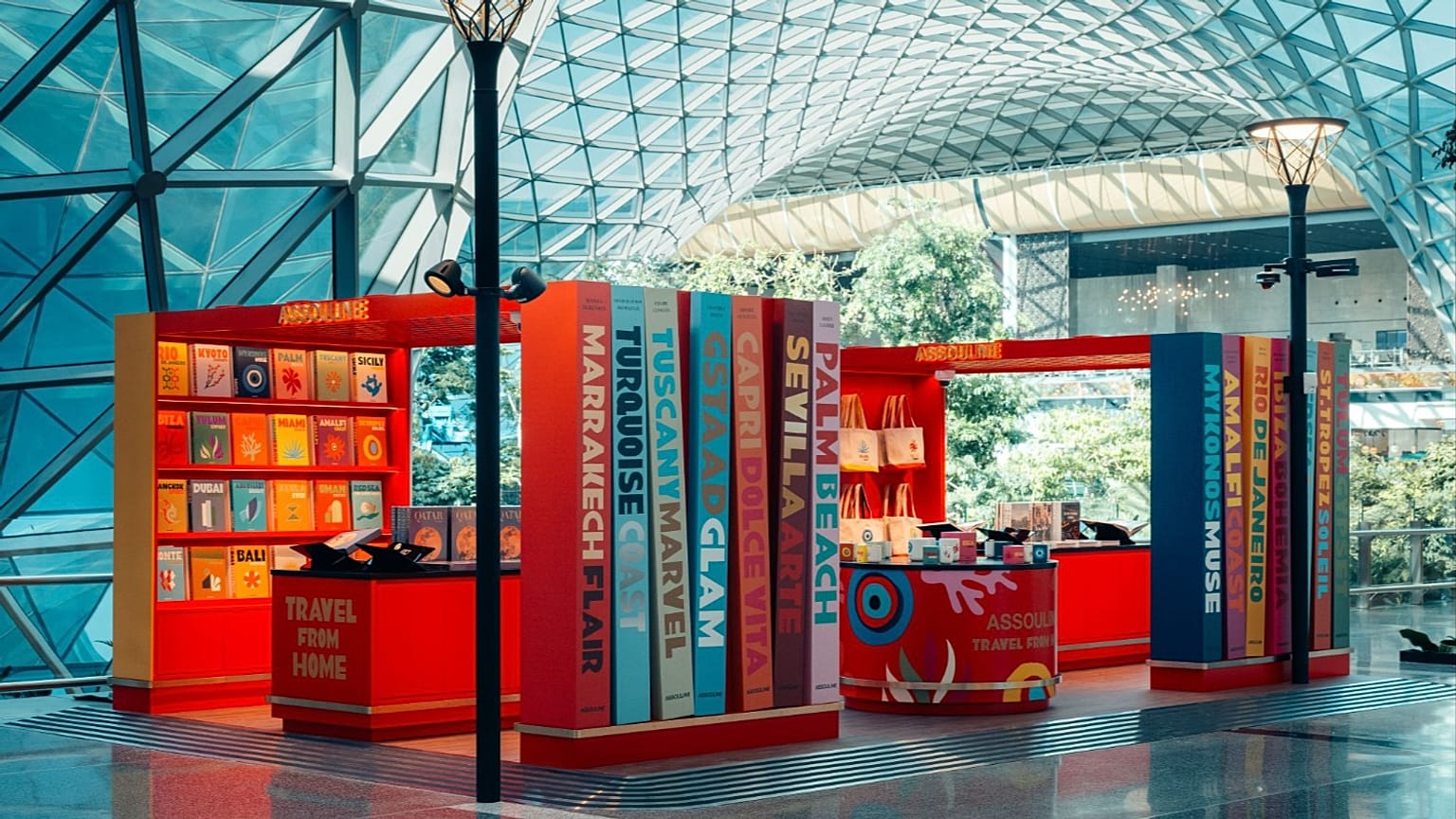 Assouline только что открыл киоск своей серии о путешествиях в международном аэропорту Хамад.
