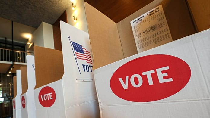 Giudice federale blocca il piano di Trump: no al database per verificare la cittadinanza