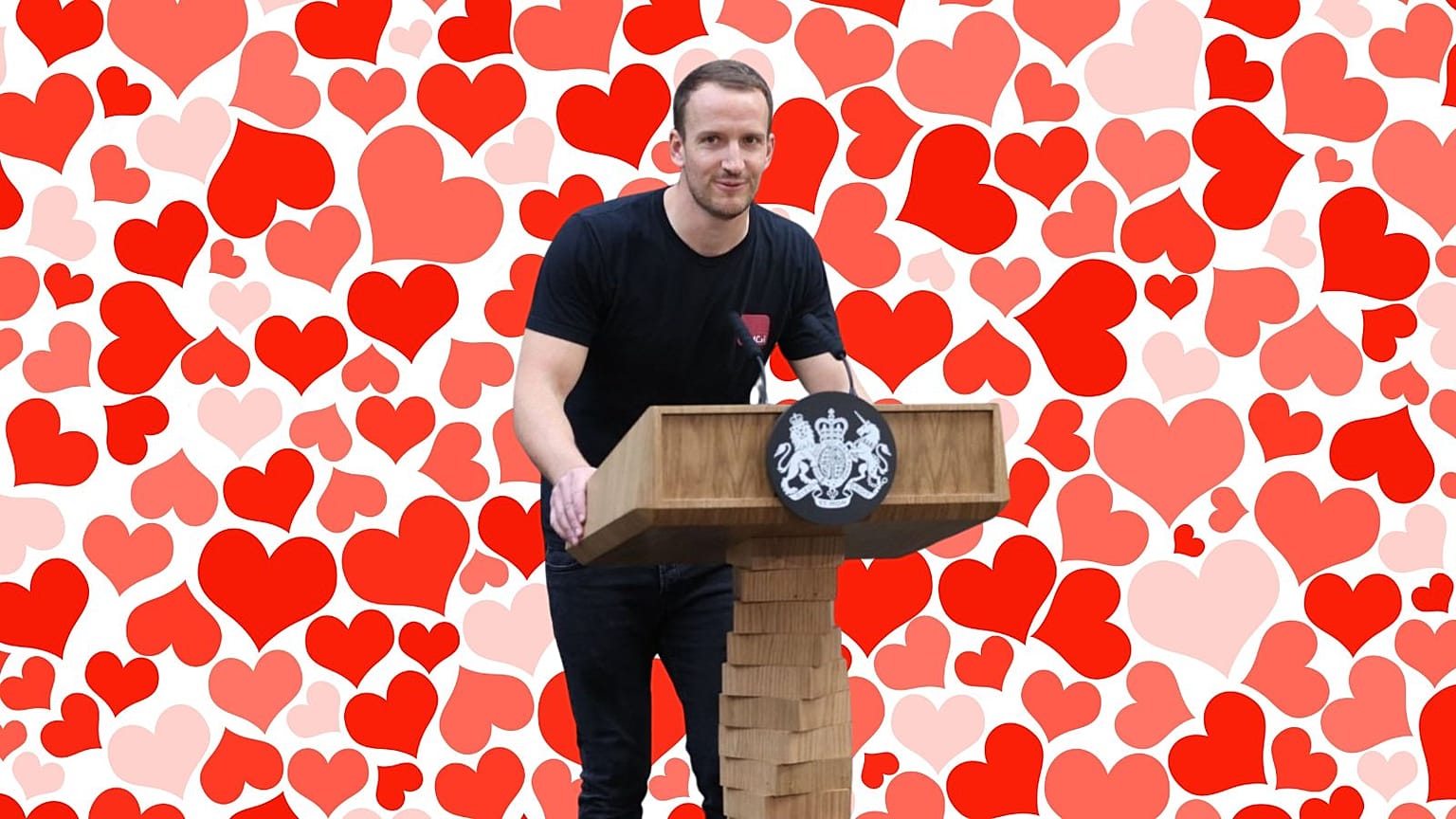 Realizator dźwięku Tobias Gough, dziś lepiej znany jako Hot Podium Guy.