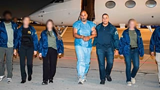 Ibrahim Khaldoon Hilmi ABD'ye getirildiği sırada