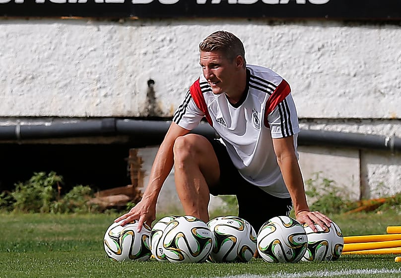 Dalla fine della sua carriera Bastian Schweinsteiger lavora come opinionista per la trasmissione Sportschau dell’ARD.