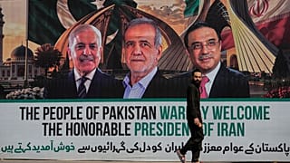 Iran's President Pezeshkian arrives in Pakistan for talks as US-Iran try to finalise peace deal