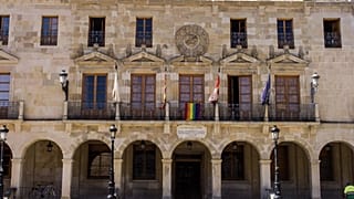 Wikimedia Commons
