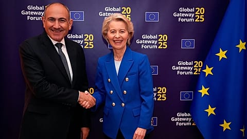 FILE: Handshake between Armenian Prime Minister Nikol Pashinyan and Ursula von der Leyen at the Global Gateway event in Brussels, 8 October 2025