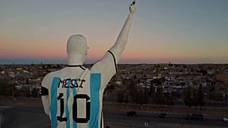 Argentinien: Statue und Wandbild ehren Lionel Messi