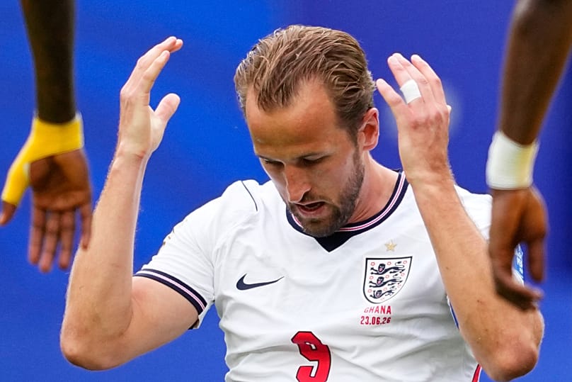 Harry Kane reacciona tras fallar una ocasión de gol durante el partido del Grupo L del Mundial entre Inglaterra y Ghana en Foxborough, Massachusetts, cerca de Boston, martes, 23 de junio de 2026