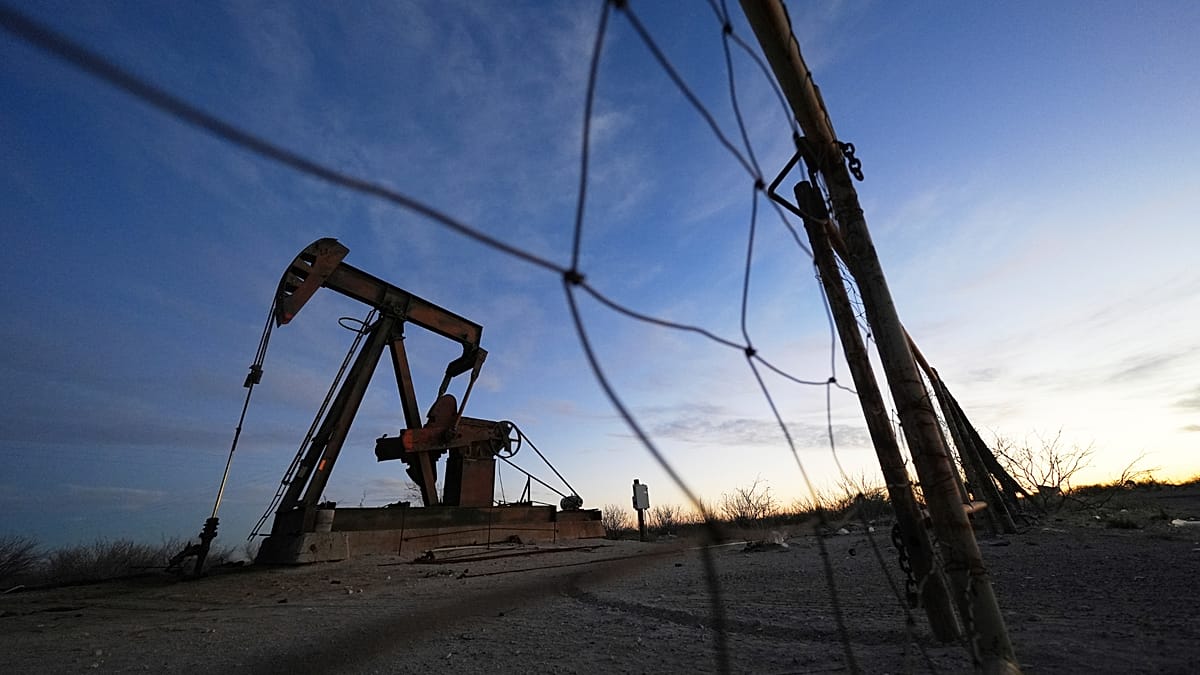 Eleven EU countries call for methane rules pause amid energy security fears