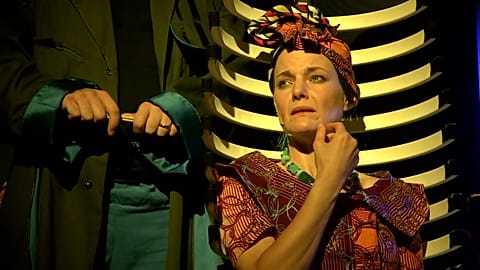 Radnay Csilla durante el ensayo de la obra titulada «Az Öltöny», Bánk, 24 de junio de 2026.