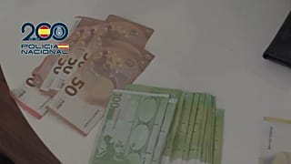 As notas apreendidas pela Polícia Nacional
