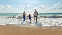 Trip.com: Familienurlaube zählen zu Top-Reisetrends im Sommer