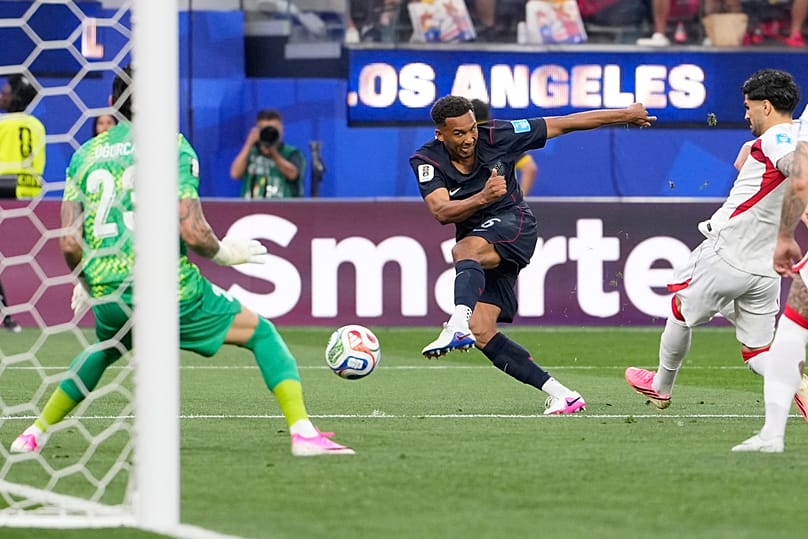 United States' Auston Trusty scores his side's opening goal during a World Cup Group D match against Turkey in Inglewood, California, near Los Angeles, Thursday, June 25, 2026