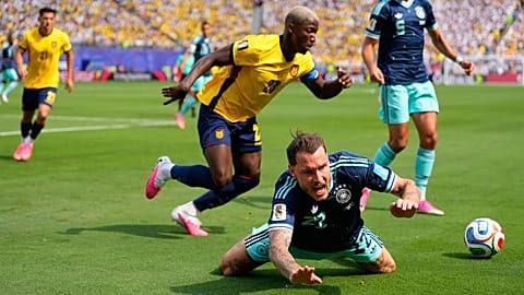 David Raum falls during the Germany vs Ecuador match, New York, 25 June 2026 (AP Photo/Yuki Iwamura)