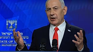 رئيس الوزراء الإسرائيلي بنيامين نتنياهو يعقد مؤتمرا صحفيا في القدس يوم الاثنين 15 يونيو 2026. (رونين زفولون، صورة حمام السباحة عبر وكالة أسوشييتد برس)