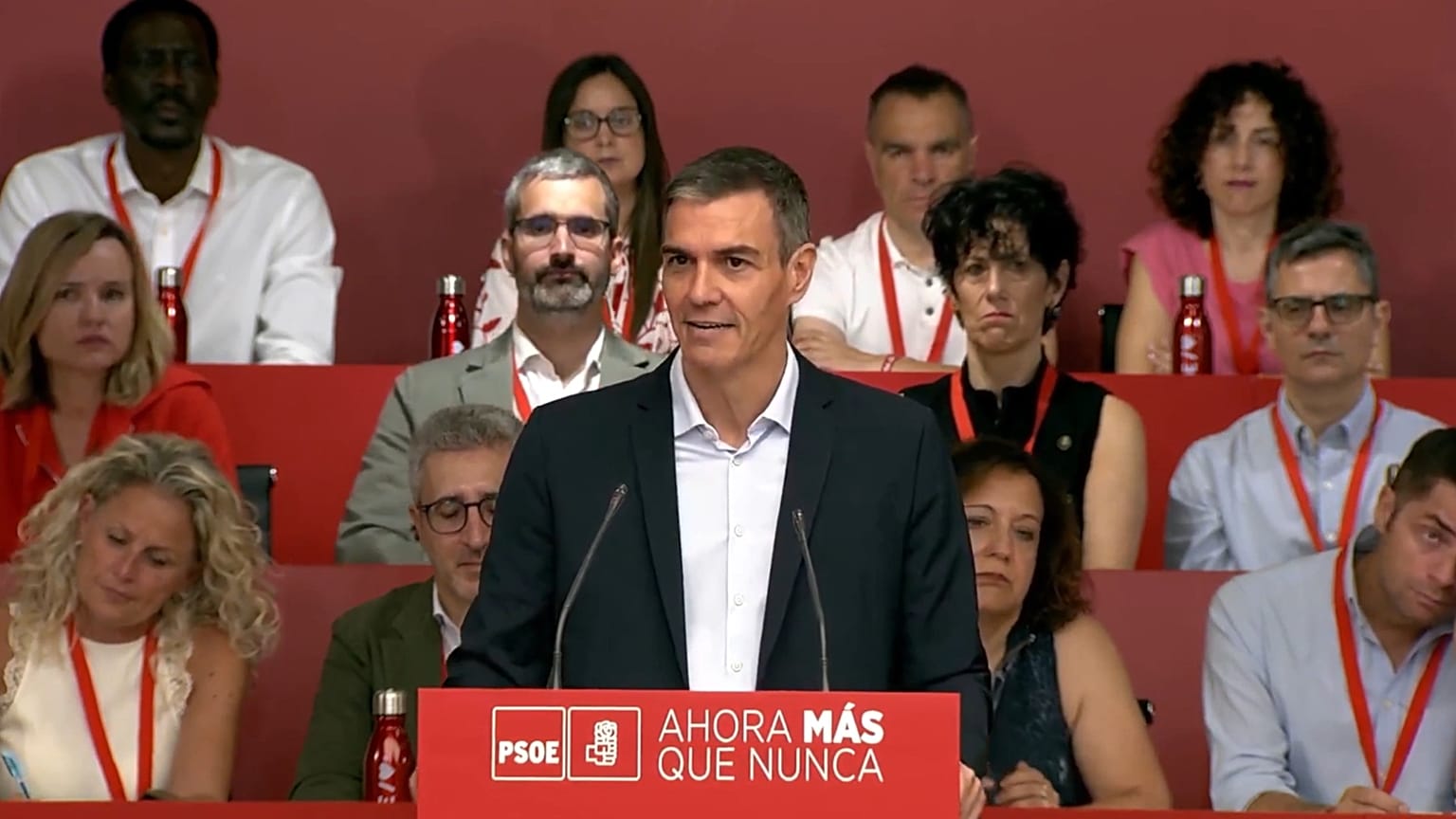 Pedro Sánchez durante el comité federal del PSOE, 27 de junio de 2026.