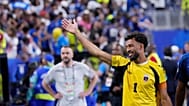 Guarda-redes Vozinha, herói de Cabo Verde, celebra a passagem