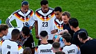 Bundestrainer Julian Nagelsmann während einer Trinkpause bei der WM 2026, Toronto, 20. Juni(Chris Young/The Canadian Press via AP)