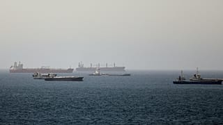 USA und Iran stoppen Angriffe – Gespräche in Katar am Dienstag