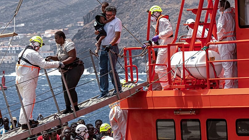 Migránsok érkezése Cádizba