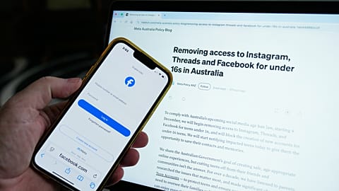 FILE - A logon screen for Facebook and the new Meta policy photographed in Sydney, Australia, 20 Nov 2025. (AP Photo/Rick Rycroft, File)