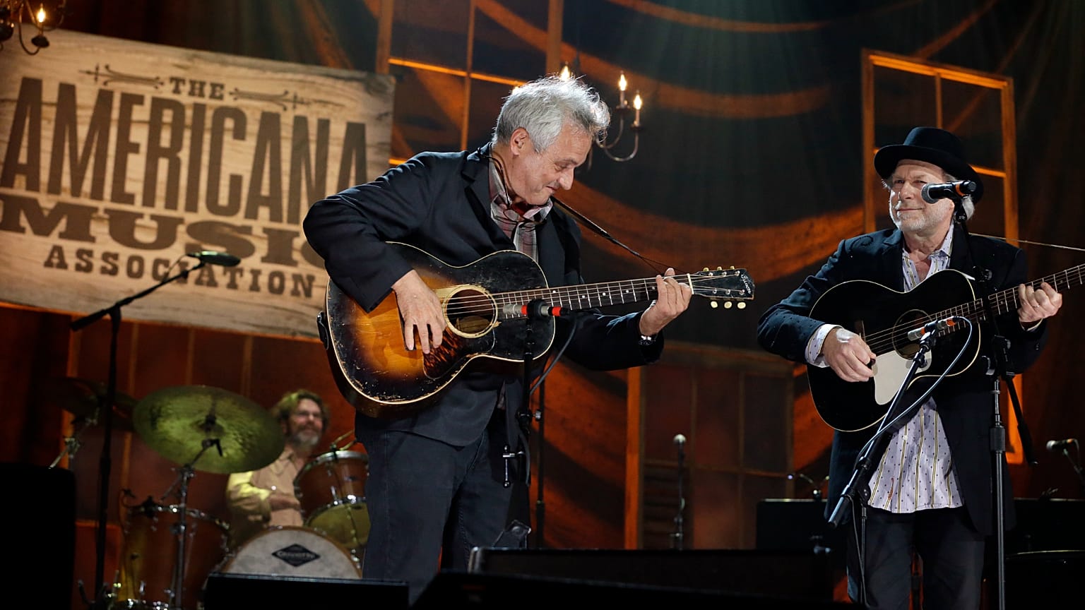 Mark Ribot és Buddy Miller az Americana Music Honors and Awards gálán, 2015. szeptember 16-án, Nashville-ben