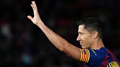 Robert Lewandowski z Barcelony reaguje podczas meczu hiszpańskiej La Liga pomiędzy Barceloną a Betisem w Barcelonie, w Hiszpanii, w niedzielę, 17 maja 2026 roku.