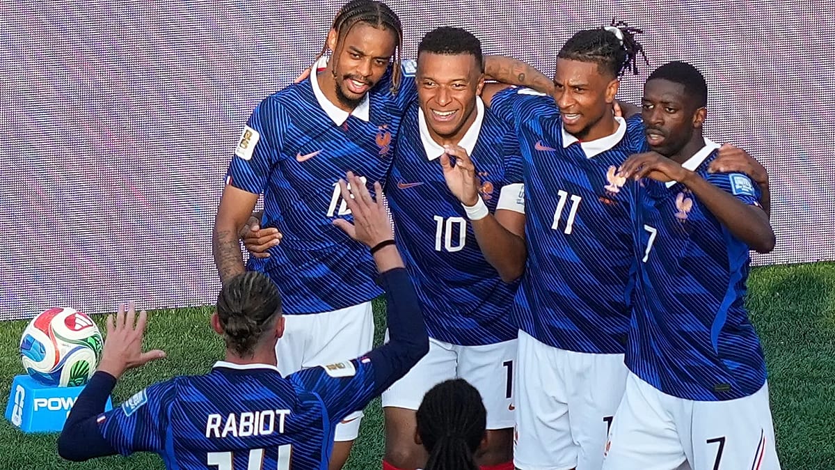 Mondial-2026 : les Bleus maîtrisent la Suède et foncent vers un huitième de finale face au Paraguay