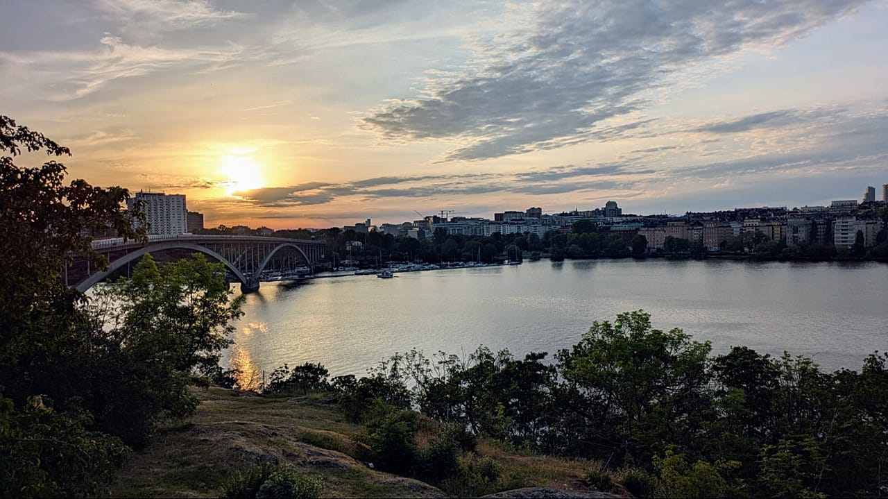 Sunset at around 10 pm from Långholmen in Stockholm