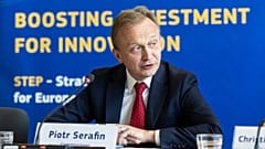El comisario europeo de Presupuesto de la UE, Piotr Serafin, en 2026
