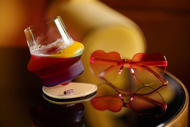 Mirror Bar