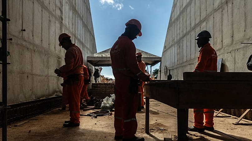 Brazil munkások az építkezésen