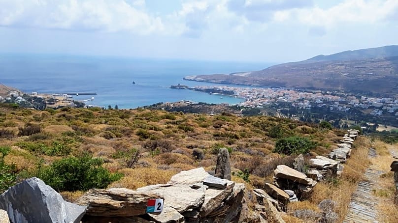 Τα μονοπάτια της Άνδρου