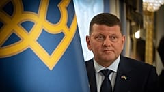 DOSSIER – L'ex-commandant en chef des forces armées ukrainiennes et ambassadeur au Royaume-Uni, Valeriï Zaloujny, à Kiev, Ukraine, le 5 février 2025.