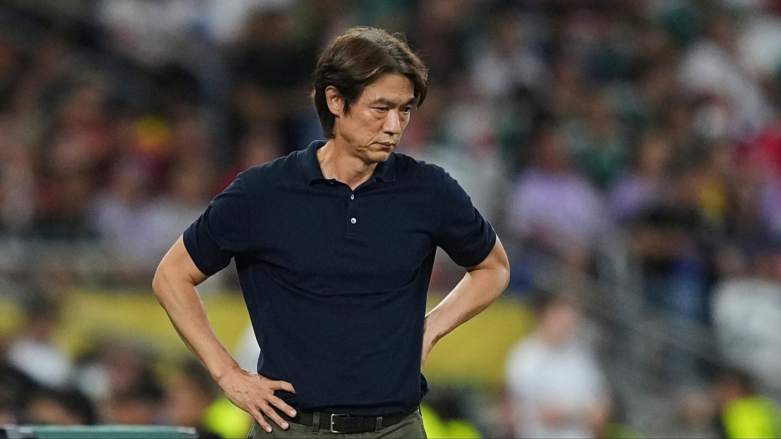 Halálos fenyegetések és elnöki elítélés: miért ilyen nagy a felháborodás Dél-Korea világbajnoki búcsúja miatt