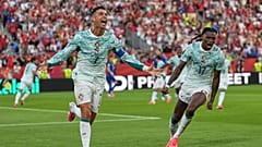 Cristinao Ronaldo e Rafael Leão
