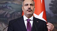 وزير الخارجية التركي هاكان فيدان يعقد مؤتمرا صحفيا عقب محادثاته مع وزير الخارجية الروسي سيرغي لافروف في قصر زينة موروزوفا في موسكو، الثلاثاء 16 يونيو 2026.
