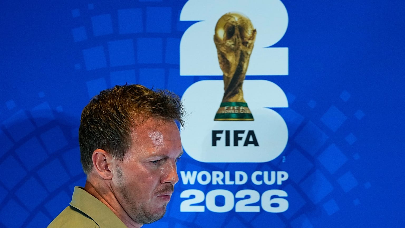 Bundestrainer Julian Nagelsmann, bei einer Pressekonferenz während der Weltmeisterschaft 2026, Foxborough, 28. Juni 2026 (AP Photo/Martin Meissner)