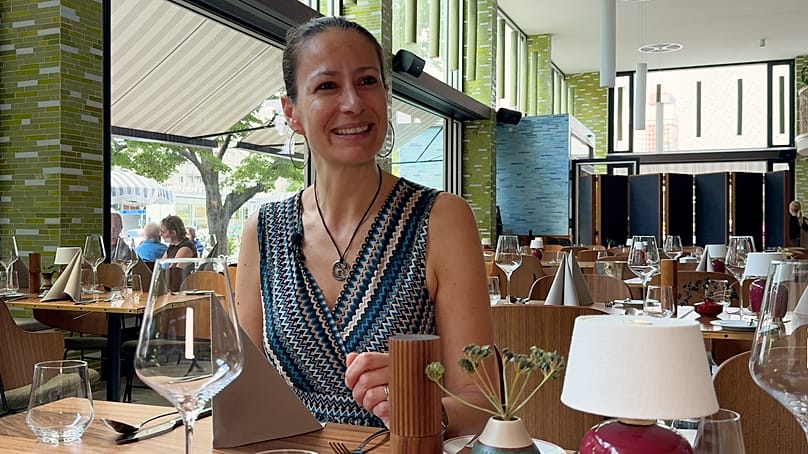 Betreiberin Natacha Neumann in "Mokka Milch", Berlin am 02.07.2026