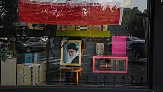 Des millions d'Iraniens attendus à Téhéran pour les funérailles d'Ali Khamenei