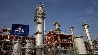  ۱۶ مارس ۲۰۱۹، یک پالایشگاه گاز طبیعی در میدان گازی پارس جنوبی در ساحل شمالی خلیج فارس، در عسلویه، ایران 