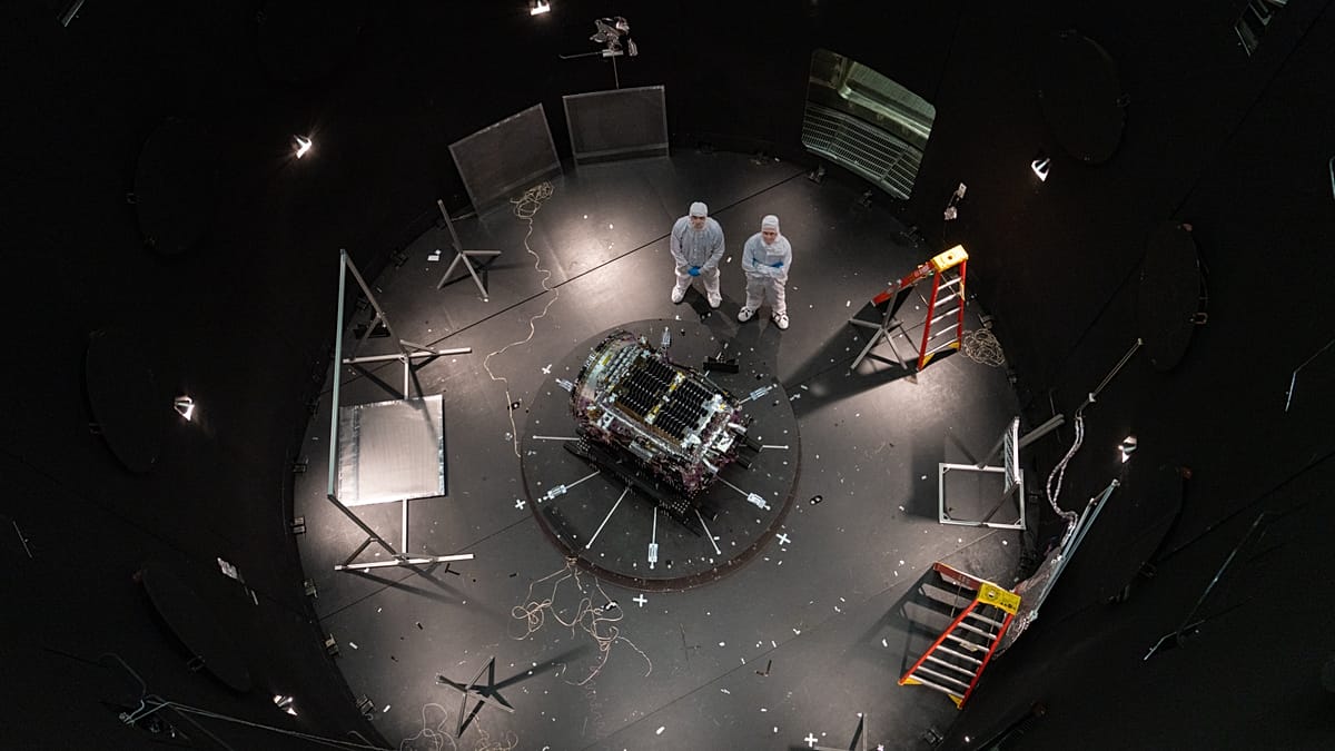 NASA, kontrol dışı düşen teleskopunu kurtarmak için robot gönderdi