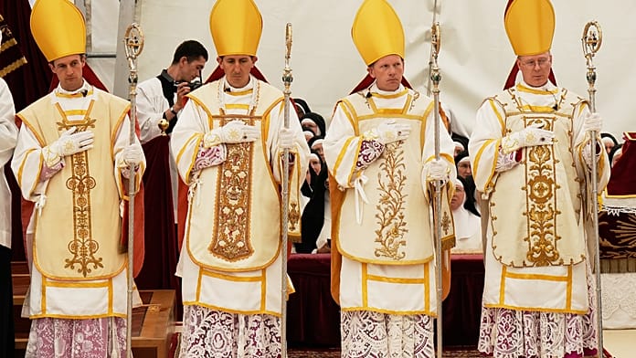 Lefebvrists answer Pope after excommunication as Redemptorist schism looms The Lefebvrists of the Society of St Pius X reject the Holy Sees excommunication after consecrating bishops without Leo XIVs approval. Now its the turn of the Transalpine Redemptorists: another episcopal consecration without papal mandate has been announced in Scotland.