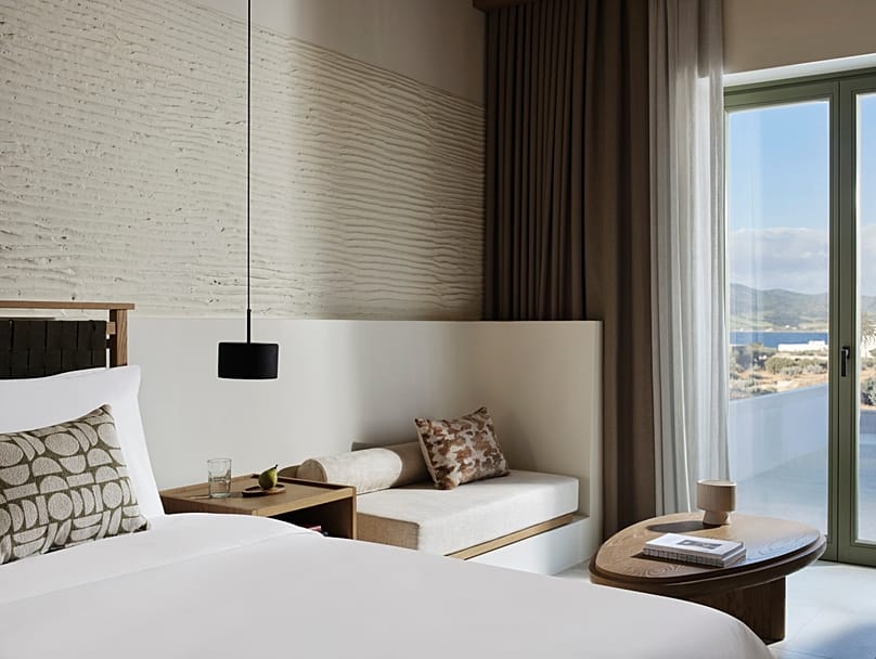 Each of the rooms and suites comes with either a private pool or a Jacuzzi