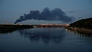 Φωτογραφία αρχείου - Καπνός υψώνεται πάνω από το κέντρο της πόλης μετά από ρωσική επίθεση στο Κίεβο, Ουκρανία, Πέμπτη 25 Ιουνίου 2026.