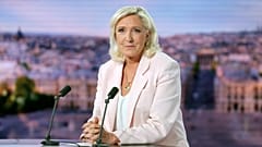 Marine Le Pen durante l'intervista a Tf1 (7 luglio 2026)