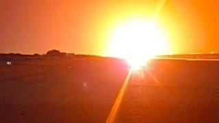 تصویر منتشرشده در شبکه‌های اجتماعی از انفجار حاصل از حمله بامداد چهارشنبه آمریکا به بندرعباس