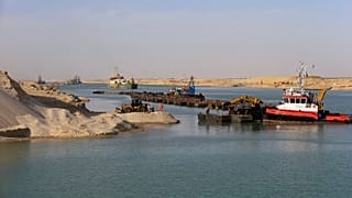 Major shipping carriers resume some sailings through Suez Canal